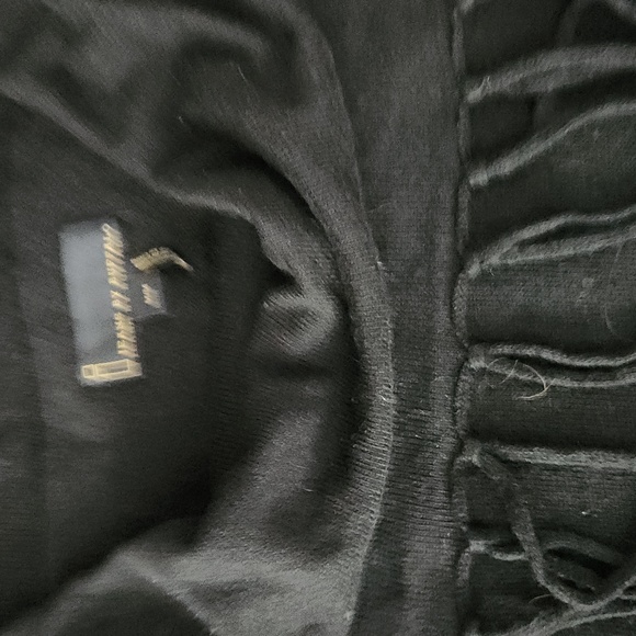 Jeans by Buffalo size medium off the shoulder fringe sweater - Picture 2 of 2